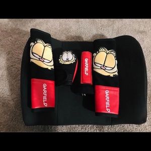 Garfield car accessories and black cushion